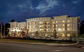 Courtyard By Marriott Boone